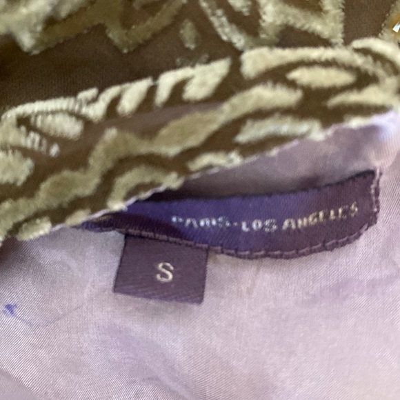 Hale Bob hunter green v neck top with purple lace detail. Size small. - Picture 10 of 14